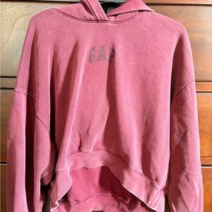 GAP Burgundy Sweatshirt
